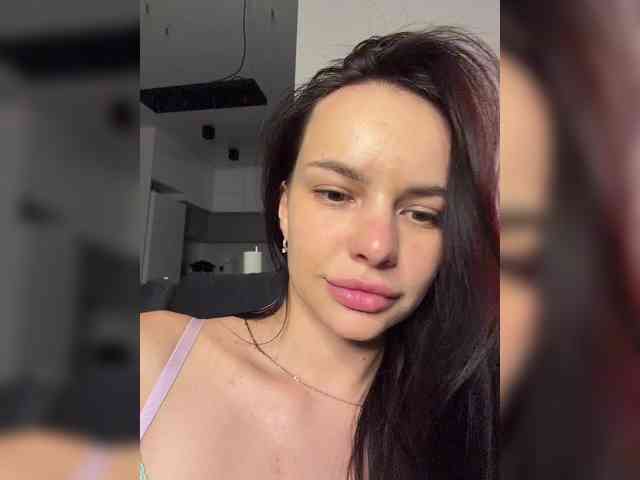 Klubnika13 Sex Cam Show