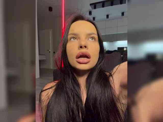 Klubnika13 Sex Cam Show