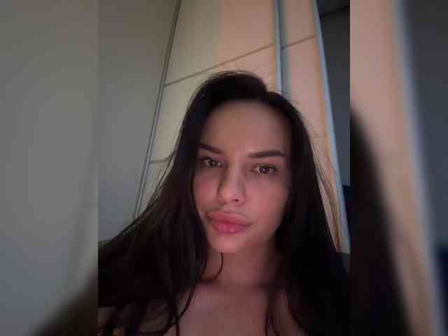 Klubnika13 webcam
