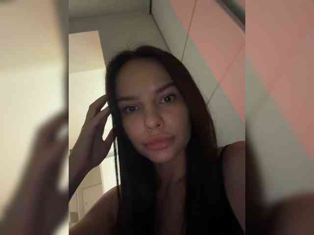 Klubnika13 webcam