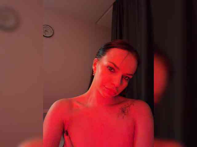 Klubnika13 webcam