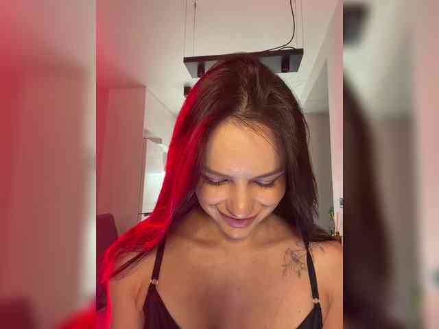Klubnika13 webcam