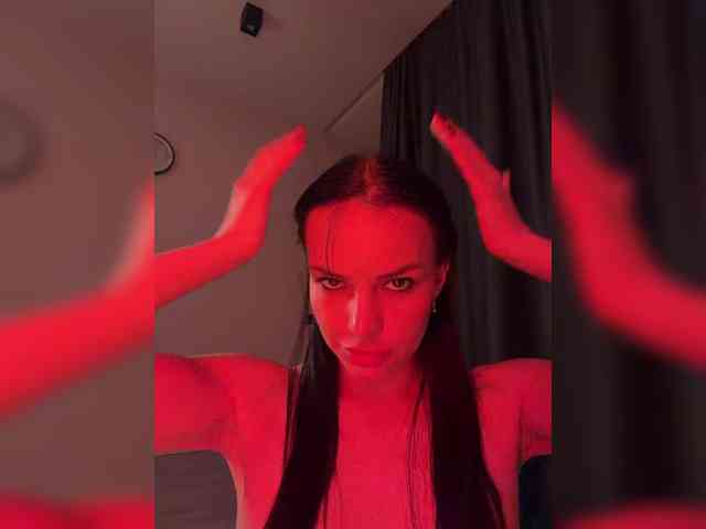 Klubnika13 webcam
