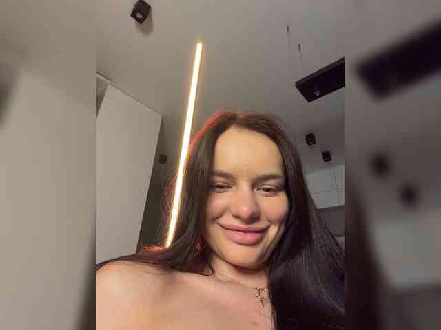 Klubnika13 webcam