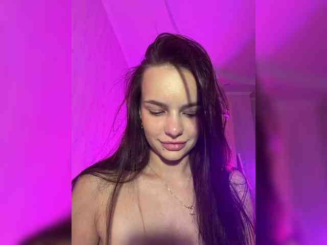 Klubnika13 webcam