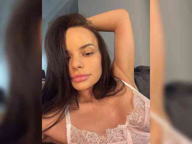 Klubnika13 webcam