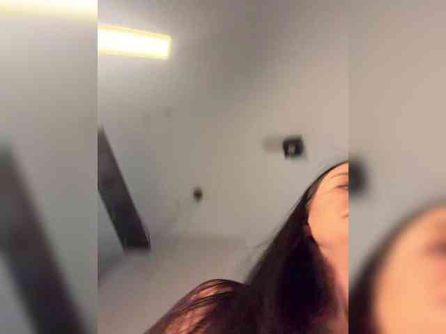 Klubnika13 webcam