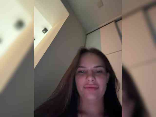 Klubnika13 webcam