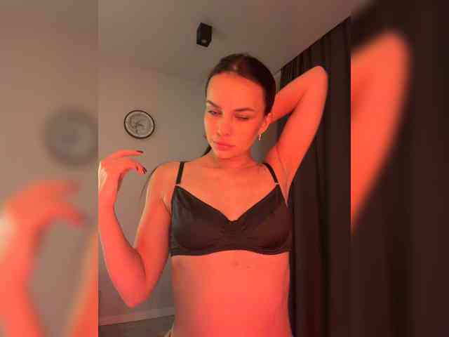 Klubnika13 webcam