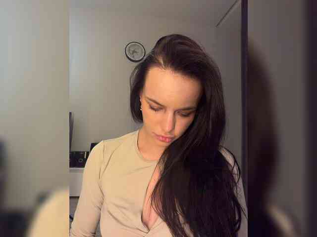 Klubnika13 webcam