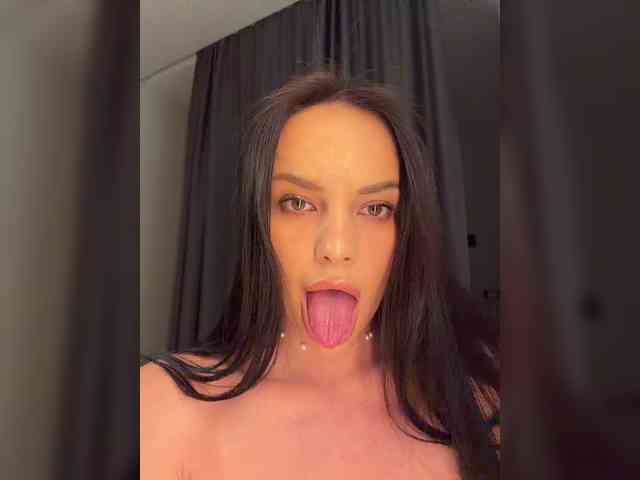 Klubnika13 webcam