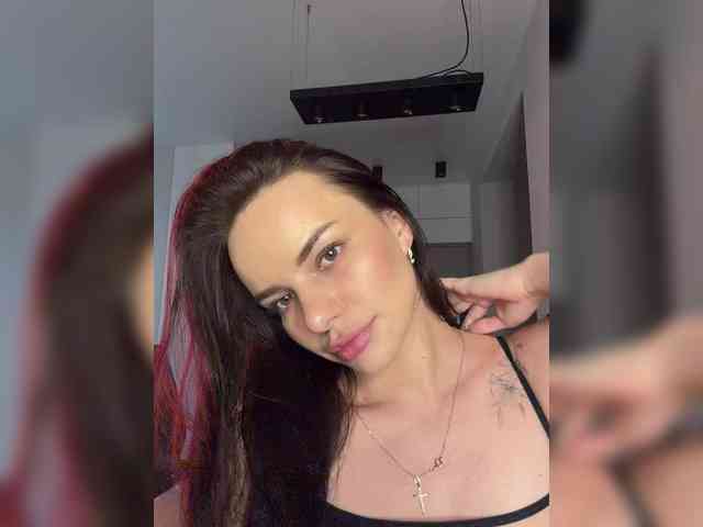 Klubnika13 webcam