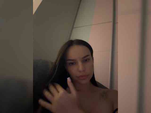 Klubnika13 webcam