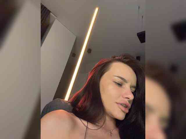 Klubnika13 webcam