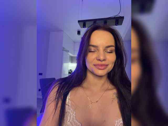 Klubnika13 webcam