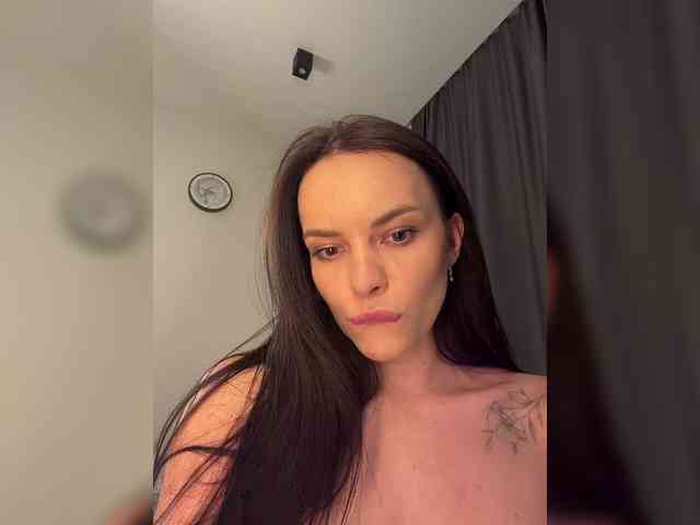 Klubnika13 webcam
