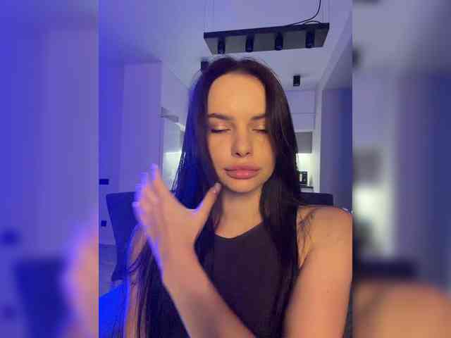 Klubnika13 webcam