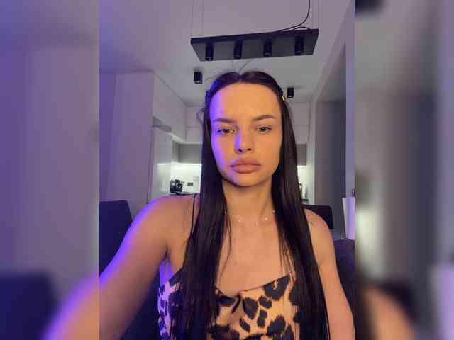 Klubnika13 webcam