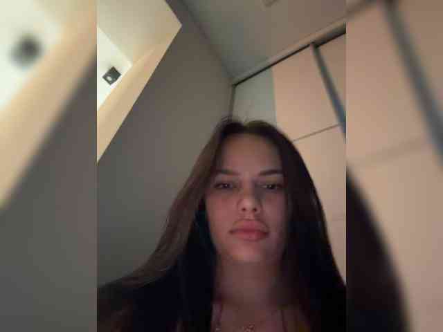 Klubnika13 webcam