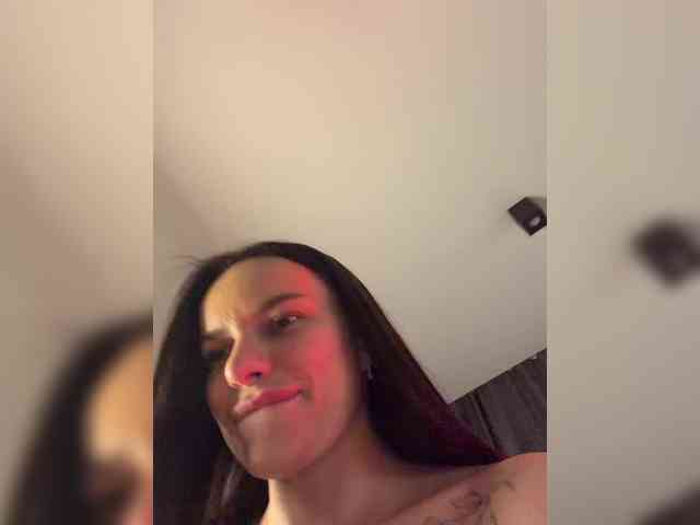 Klubnika13 webcam