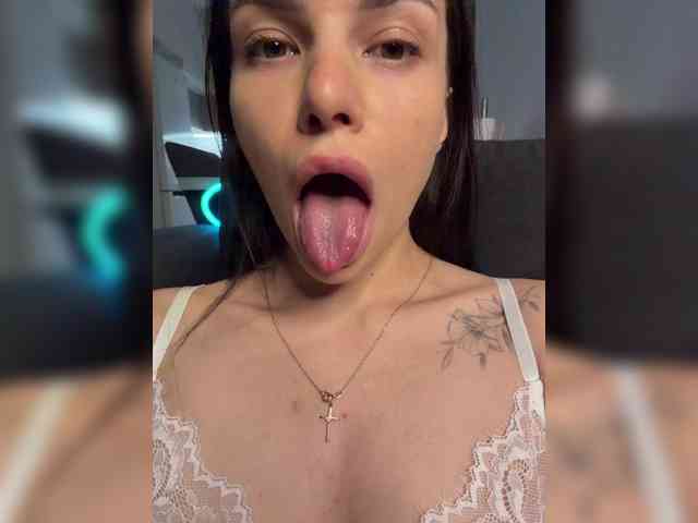 Klubnika13 webcam