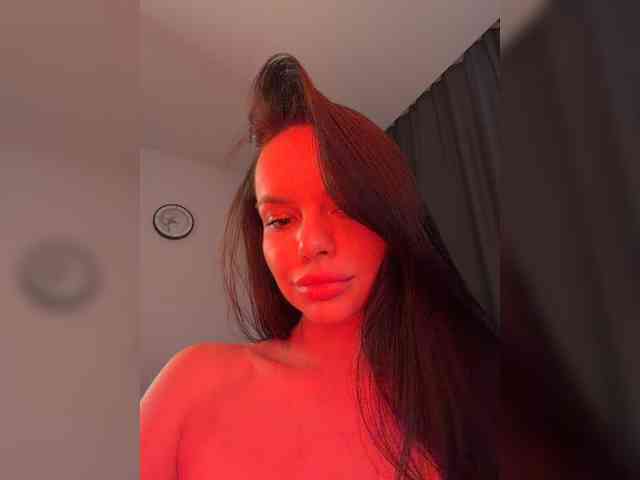 Klubnika13 webcam