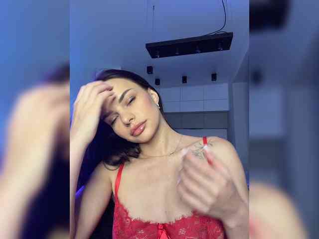 Klubnika13 webcam
