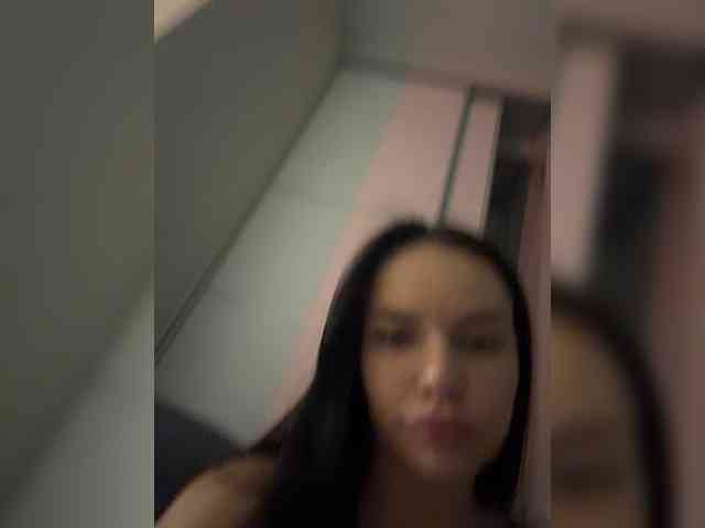 Klubnika13 webcam