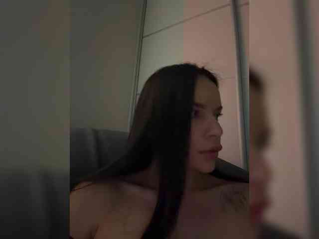 Klubnika13 webcam