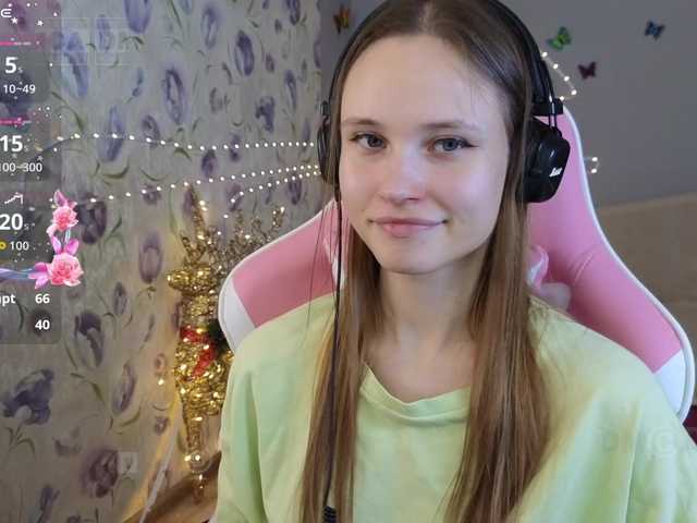 Armura's BongaCams show and profile