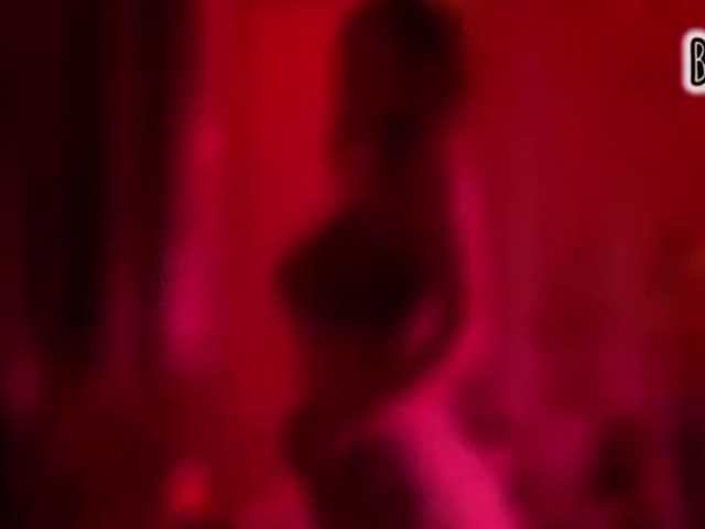 Armura live webcam show