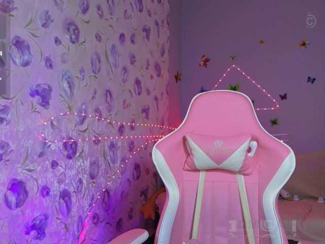 Armura live cam on BongaCams