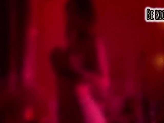 Armura's BongaCams show and profile