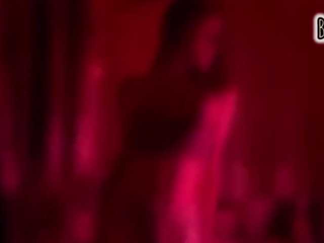 Armura live webcam show