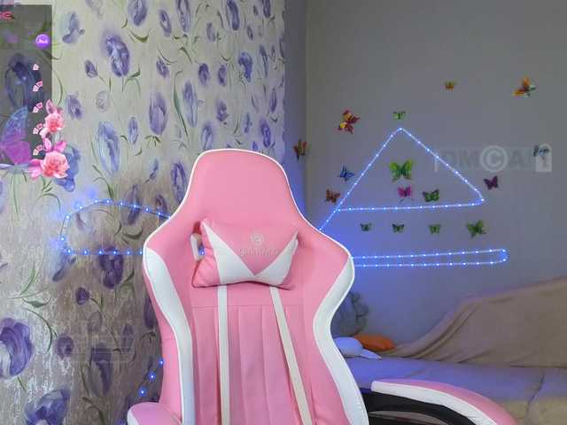 Armura live cam on BongaCams