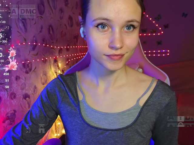 Armura's BongaCams show and profile