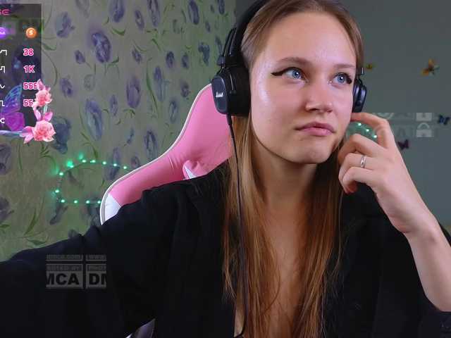 Armura live cam on BongaCams