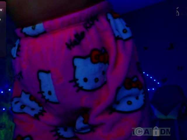 Armura live cam on BongaCams