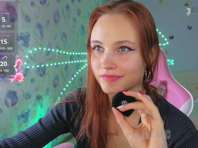 le modèle Armura est en webcam porno dans un show sur le site bongacams, il possède les tags suivants: White/Caucasian,Redhead,Shaved