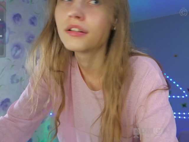 Armura live webcam show