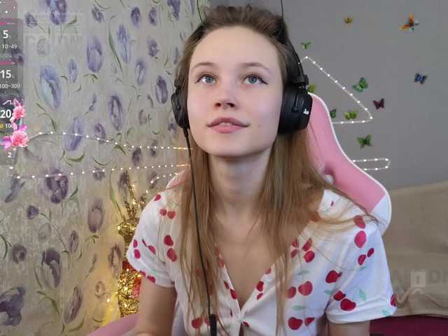 Armura's BongaCams show and profile