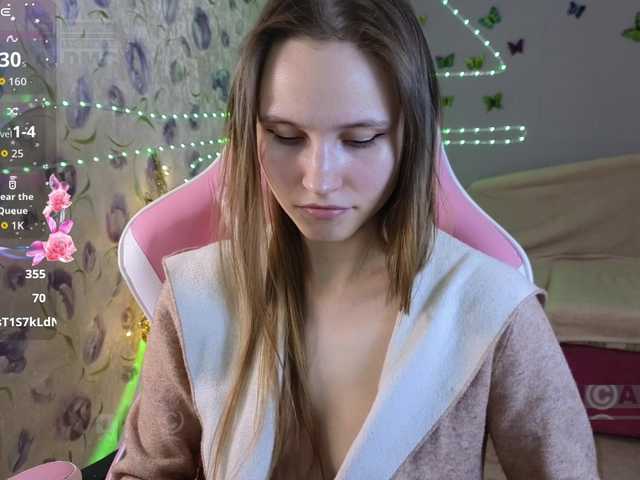 Armura's BongaCams show and profile