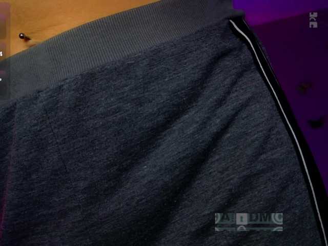 Armura live cam on BongaCams