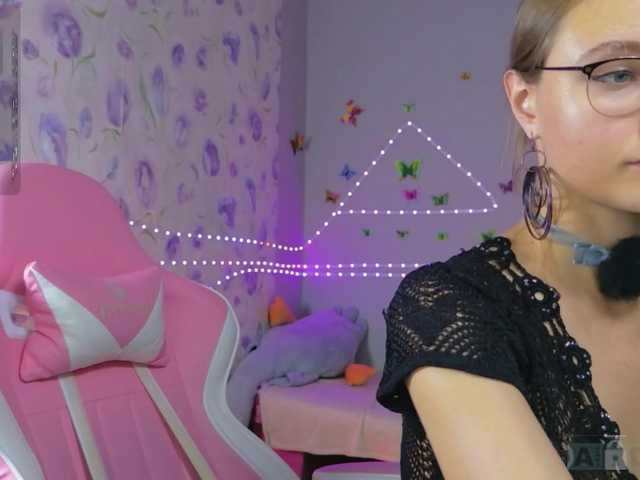 Armura live cam on BongaCams