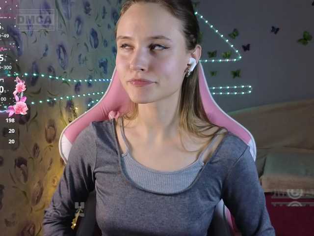 Armura's BongaCams show and profile