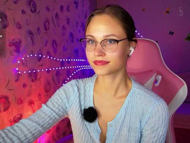Armura live cam on BongaCams