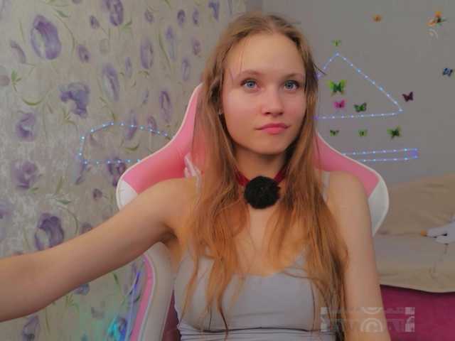 Armura live cam on BongaCams