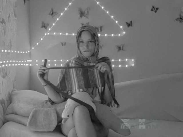 Armura live cam on BongaCams