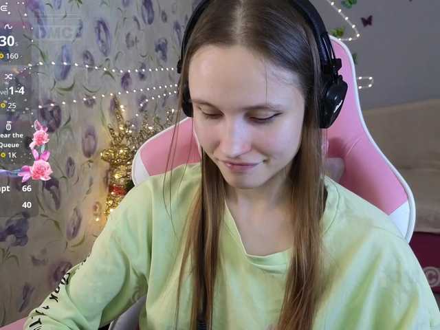 Armura's BongaCams show and profile