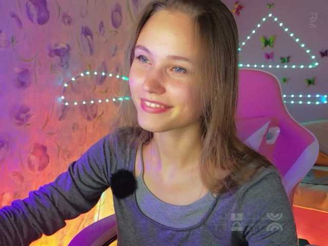 Armura live cam on BongaCams